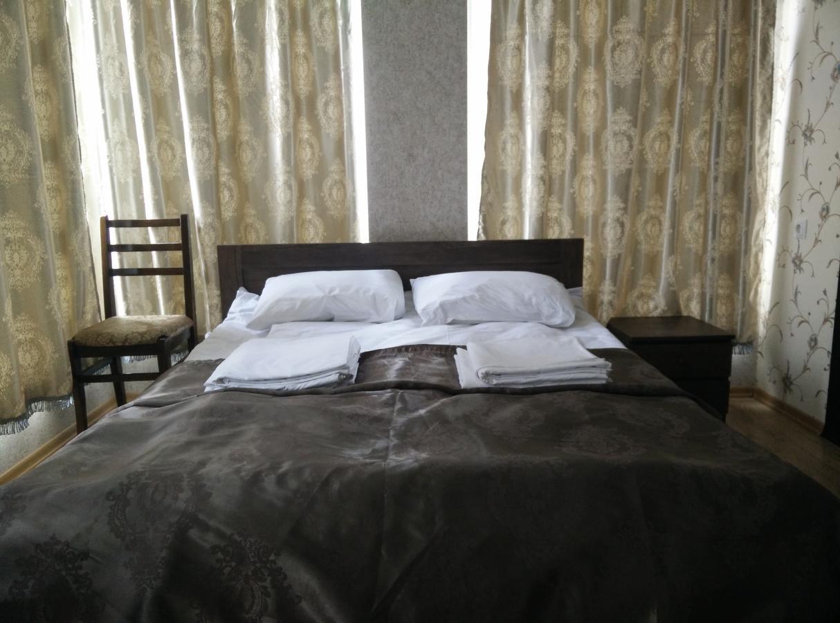 Hotel Mimino Tbilisi Esterno foto