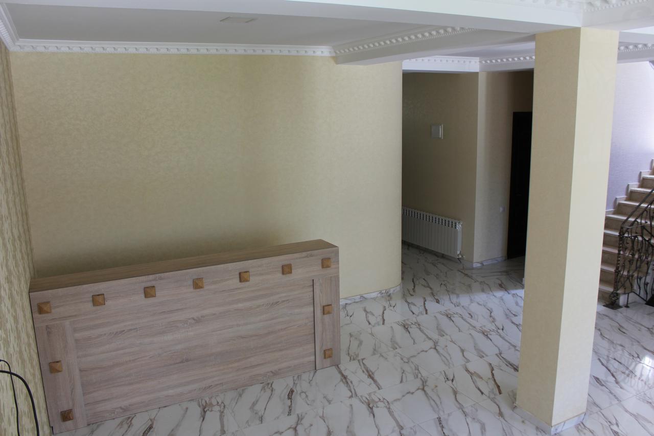Hotel Mimino Tbilisi Esterno foto