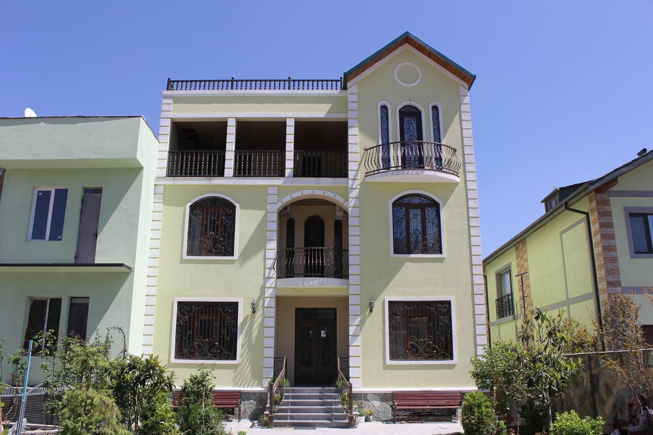 Hotel Mimino Tbilisi Esterno foto