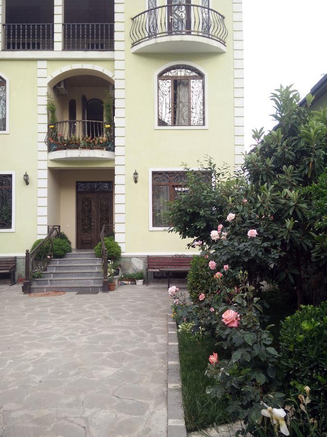 Hotel Mimino Tbilisi Esterno foto