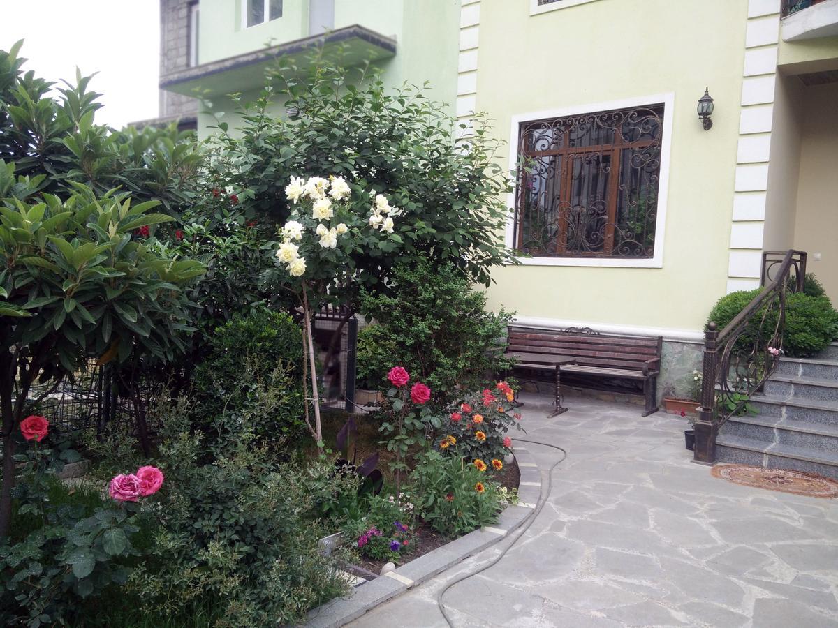 Hotel Mimino Tbilisi Esterno foto